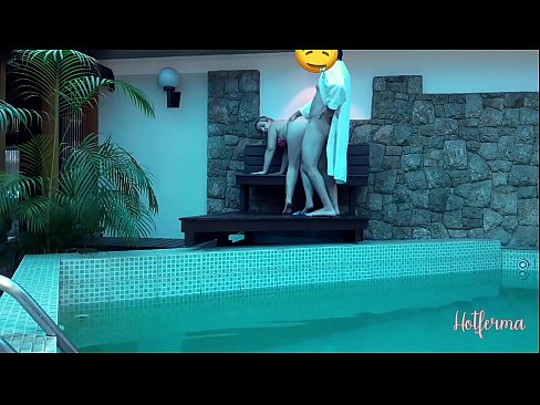 ❤️ Chefe convida criada para a piscina, mas não conseguiu resistir a um ☑ Porno fb em nós ☑
